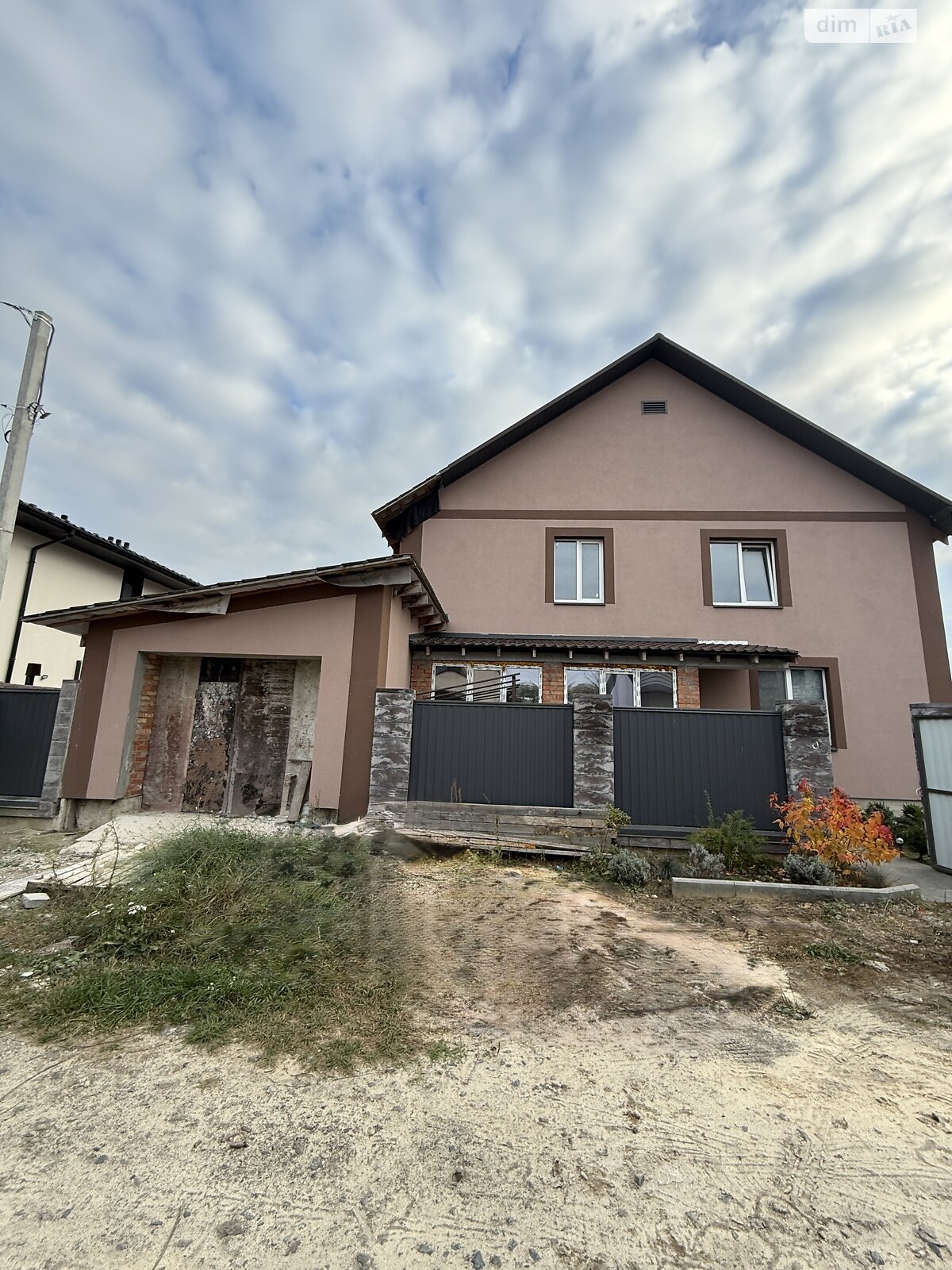 двоповерховий будинок з гаражем, 220 кв. м, цегла. Продаж у Стоянці фото 1 двоповерховий будинок з гаражем, 220 кв. м, цегла. Продаж у Стоянці фото 1