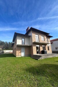 двухэтажный дом, 288.5 кв. м, кирпич. Продажа в Страдче фото 2