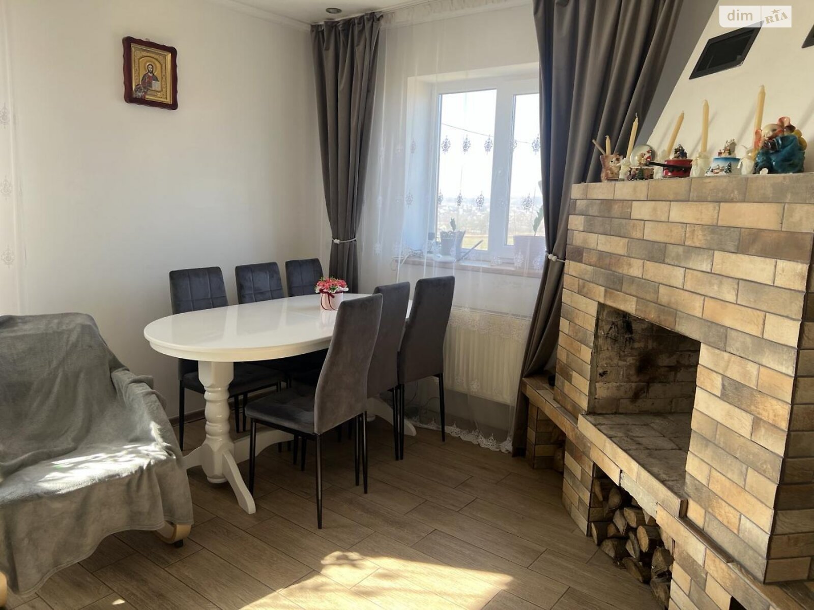 двухэтажный дом с отоплением, 187.2 кв. м, кирпич. Продажа в Стрелках фото 1 двухэтажный дом с отоплением, 187.2 кв. м, кирпич. Продажа в Стрелках фото 1