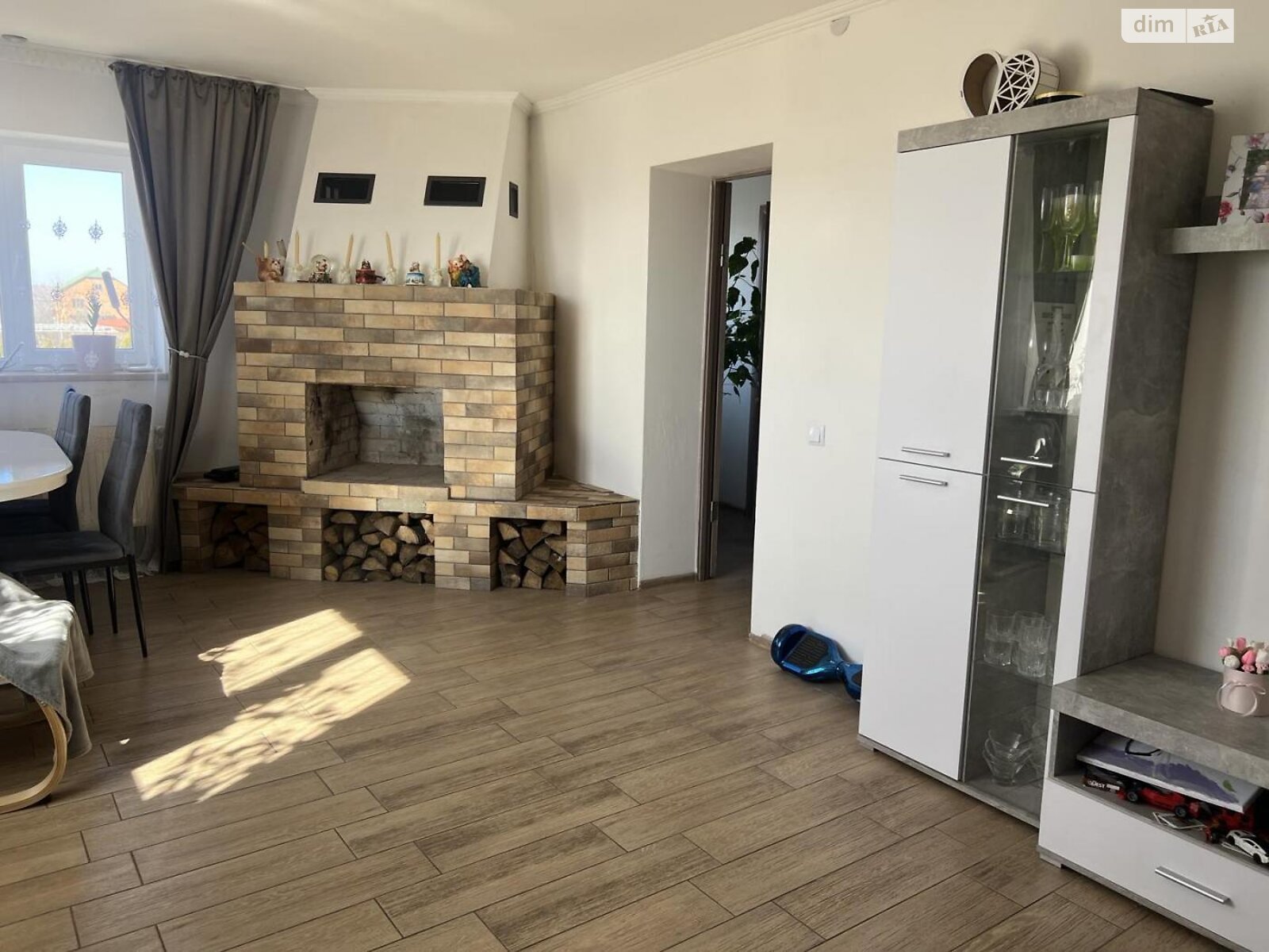 двухэтажный дом с отоплением, 187.2 кв. м, кирпич. Продажа в Стрелках фото 1 двухэтажный дом с отоплением, 187.2 кв. м, кирпич. Продажа в Стрелках фото 1