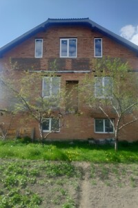 двухэтажный дом с отоплением, 200 кв. м, кирпич. Продажа в Стрелкове фото 2