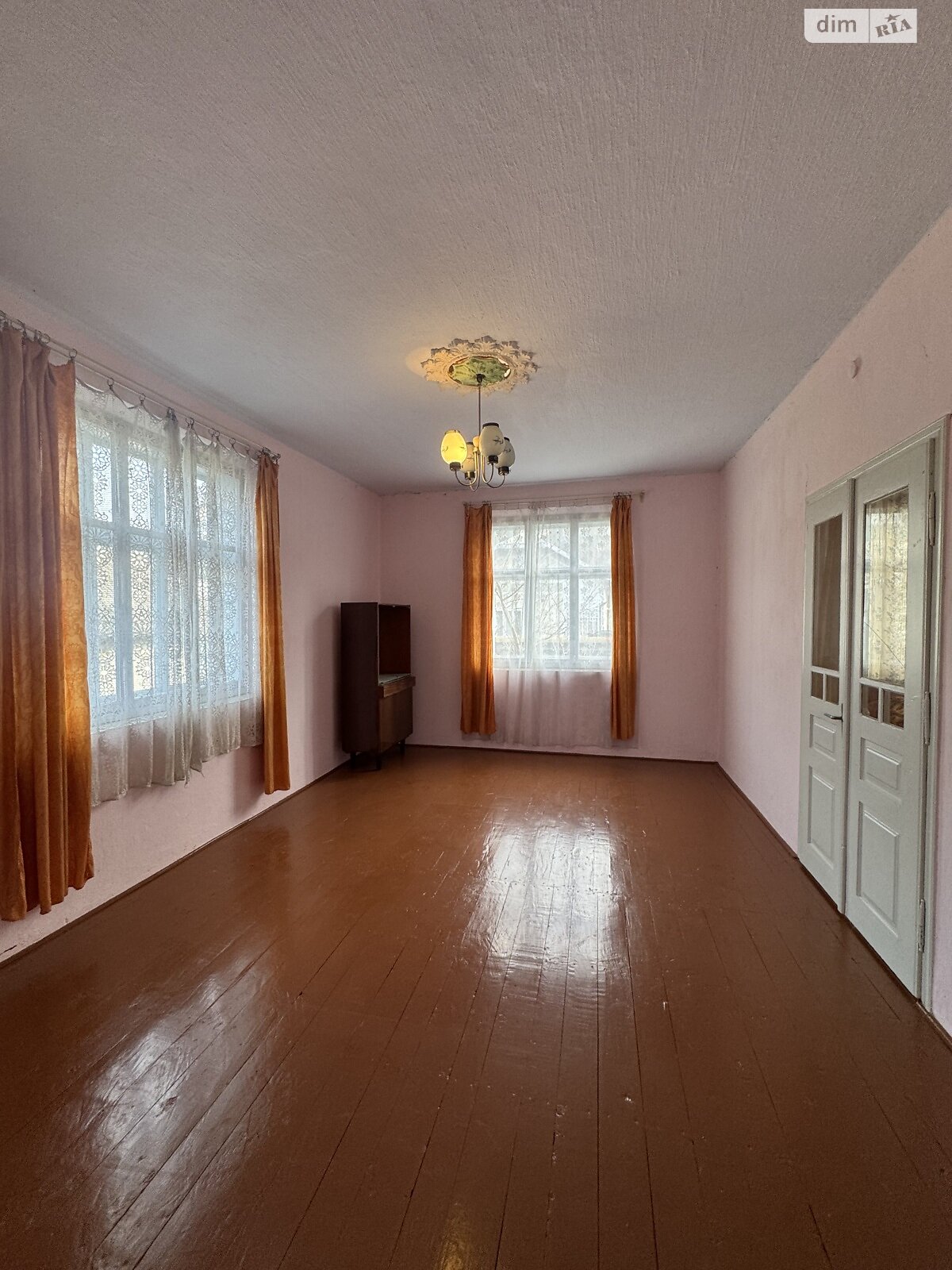 одноэтажный дом с отоплением, 78.9 кв. м, кирпич. Продажа в Стриганцах фото 1