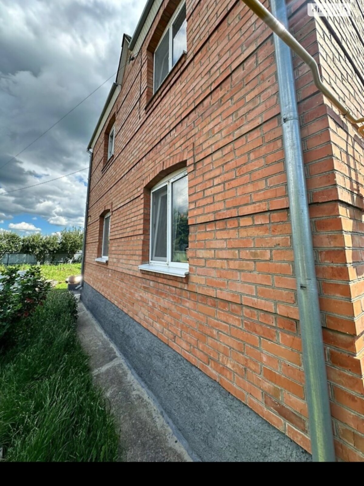 двухэтажный дом с верандой, 74 кв. м, кирпич. Продажа в Стрижавке фото 1 двухэтажный дом с верандой, 74 кв. м, кирпич. Продажа в Стрижавке фото 1
