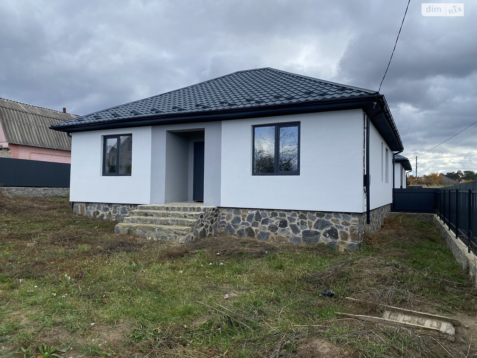 одноповерховий будинок, 100 кв. м, кирпич. Продаж у Стрижавці фото 1