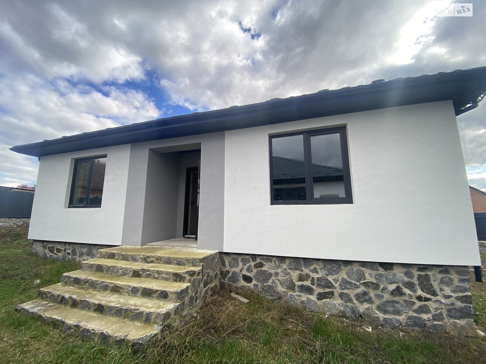 одноэтажный дом, 100 кв. м, газобетон. Продажа в Стрижавке фото 1