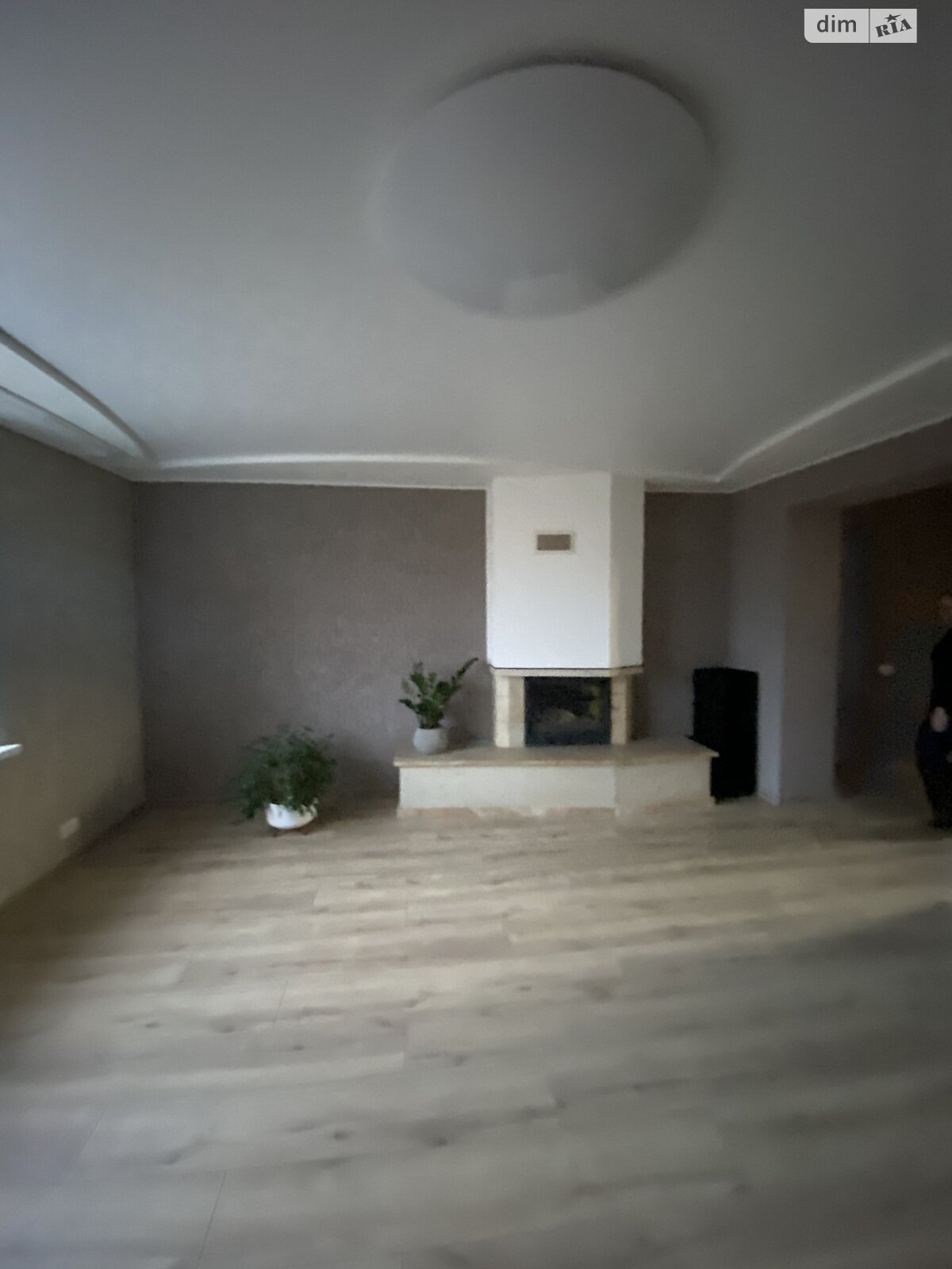 четырехэтажный дом с верандой, 310 кв. м, кирпич. Продажа в Стрижавке фото 1 четырехэтажный дом с верандой, 310 кв. м, кирпич. Продажа в Стрижавке фото 1