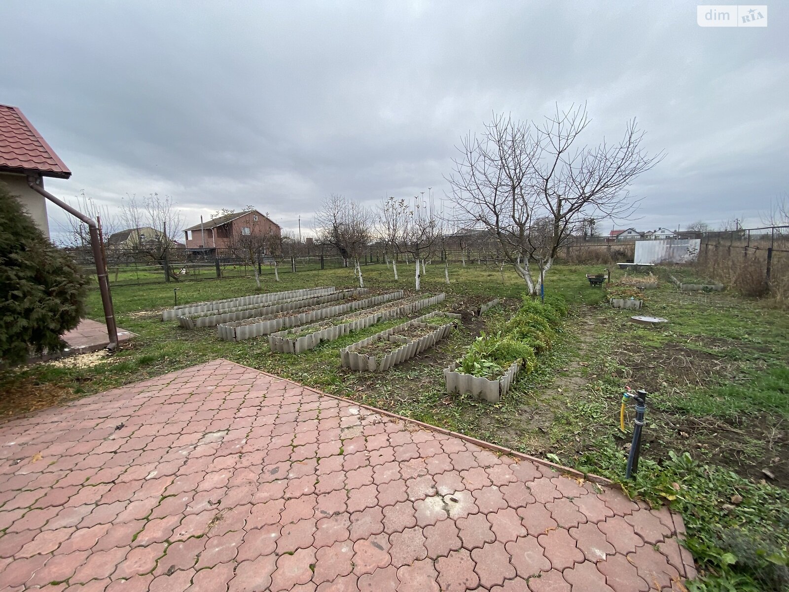 четырехэтажный дом с верандой, 310 кв. м, кирпич. Продажа в Стрижавке фото 1 четырехэтажный дом с верандой, 310 кв. м, кирпич. Продажа в Стрижавке фото 1