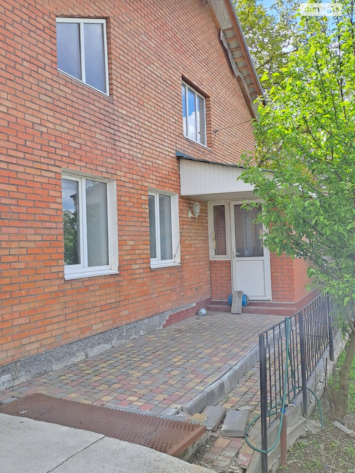 двухэтажный дом с гаражом, 160 кв. м, кирпич. Продажа в Стрижавке фото 1 двухэтажный дом с гаражом, 160 кв. м, кирпич. Продажа в Стрижавке фото 1