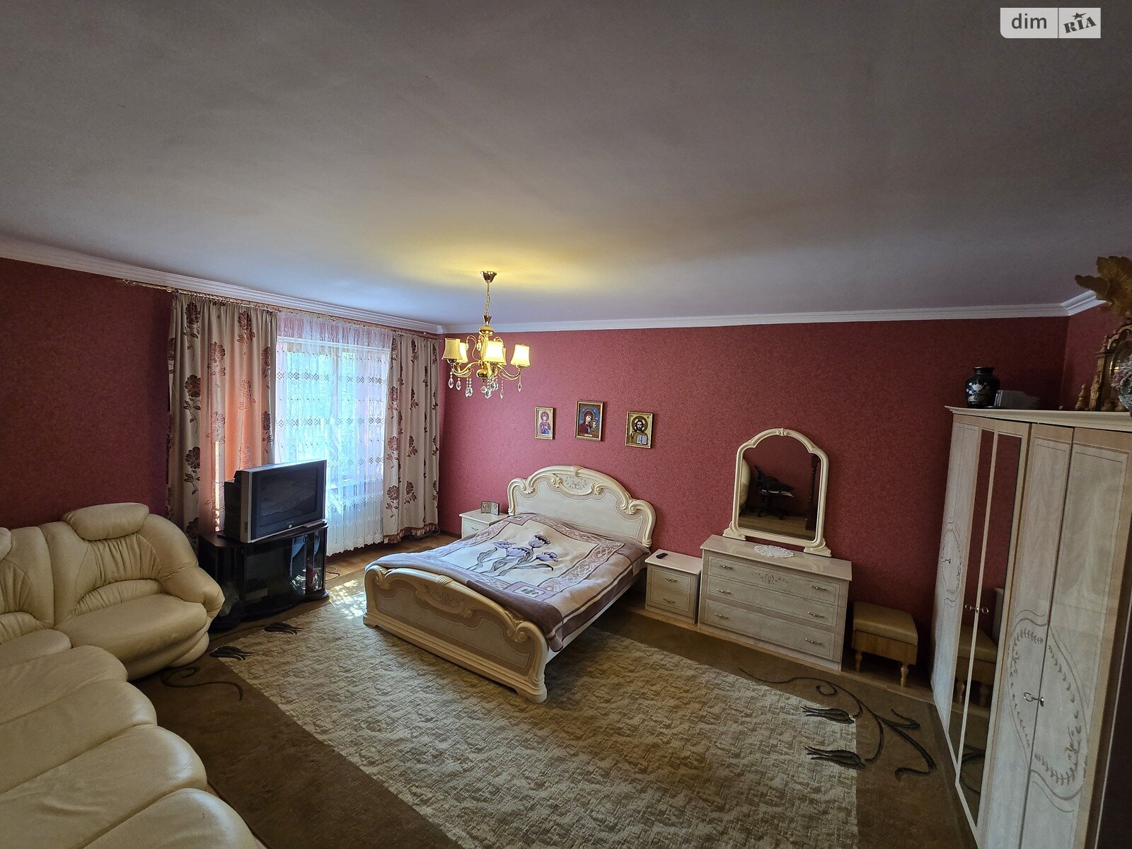 двухэтажный дом с верандой, 389 кв. м, кирпич. Продажа в Стрижавке фото 1 двухэтажный дом с верандой, 389 кв. м, кирпич. Продажа в Стрижавке фото 1