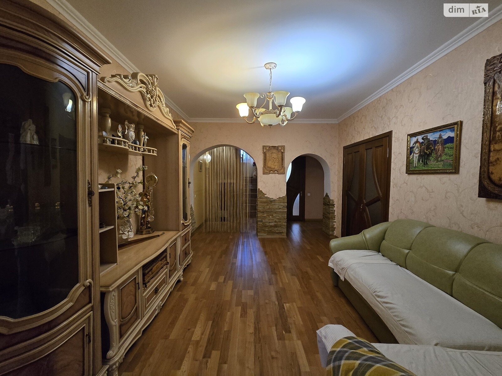 двухэтажный дом с верандой, 389 кв. м, кирпич. Продажа в Стрижавке фото 1 двухэтажный дом с верандой, 389 кв. м, кирпич. Продажа в Стрижавке фото 1