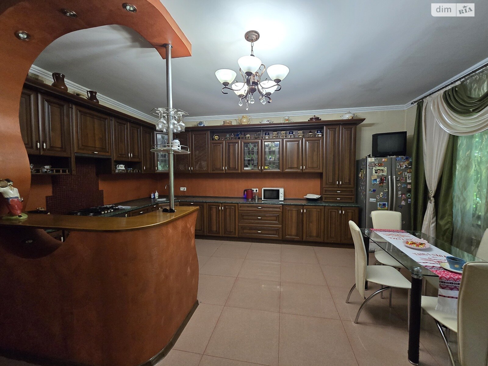двухэтажный дом с верандой, 389 кв. м, кирпич. Продажа в Стрижавке фото 1 двухэтажный дом с верандой, 389 кв. м, кирпич. Продажа в Стрижавке фото 1