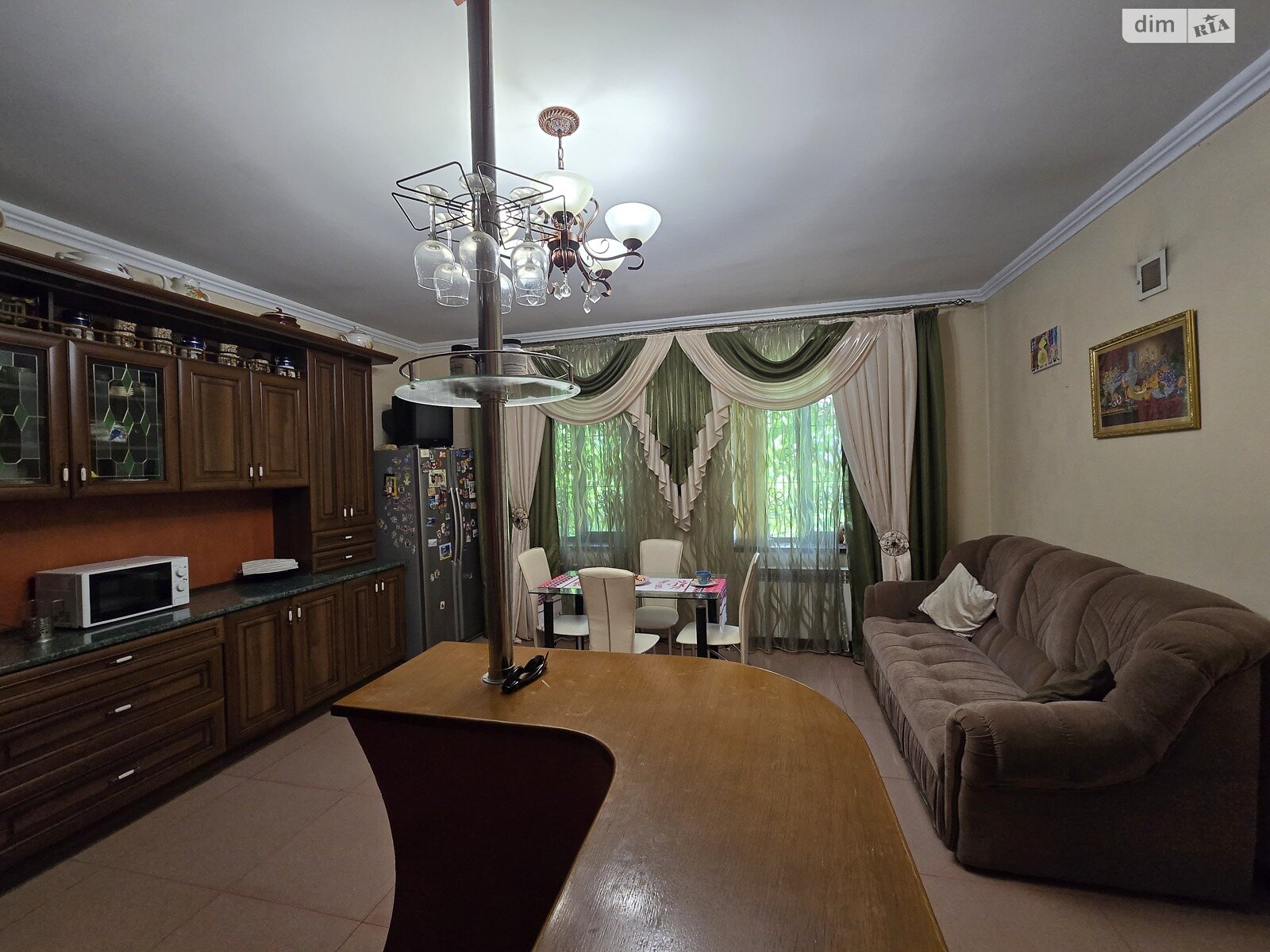 двухэтажный дом с верандой, 389 кв. м, кирпич. Продажа в Стрижавке фото 1 двухэтажный дом с верандой, 389 кв. м, кирпич. Продажа в Стрижавке фото 1