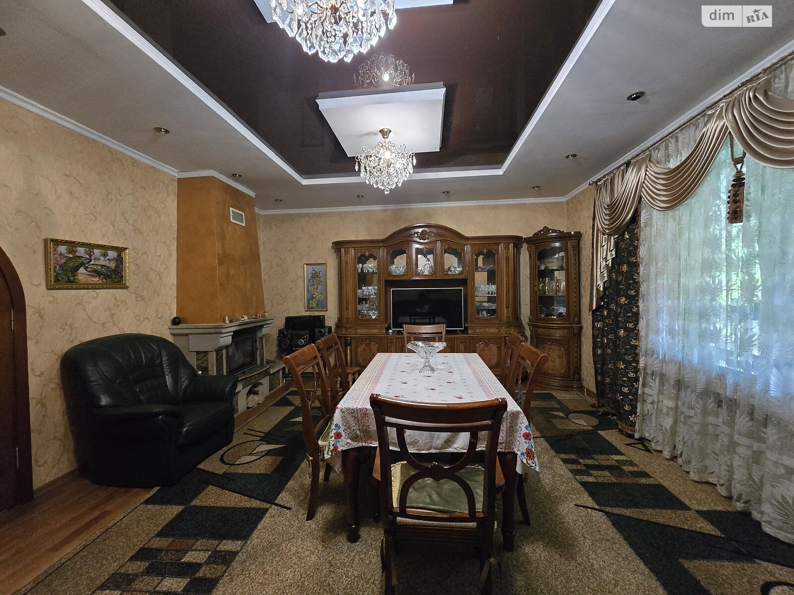двухэтажный дом с верандой, 389 кв. м, кирпич. Продажа в Стрижавке фото 1 двухэтажный дом с верандой, 389 кв. м, кирпич. Продажа в Стрижавке фото 1
