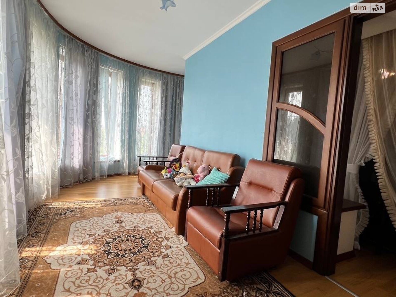 двухэтажный дом, 389 кв. м, кирпич. Продажа в Стрижавке фото 1 двухэтажный дом, 389 кв. м, кирпич. Продажа в Стрижавке фото 1
