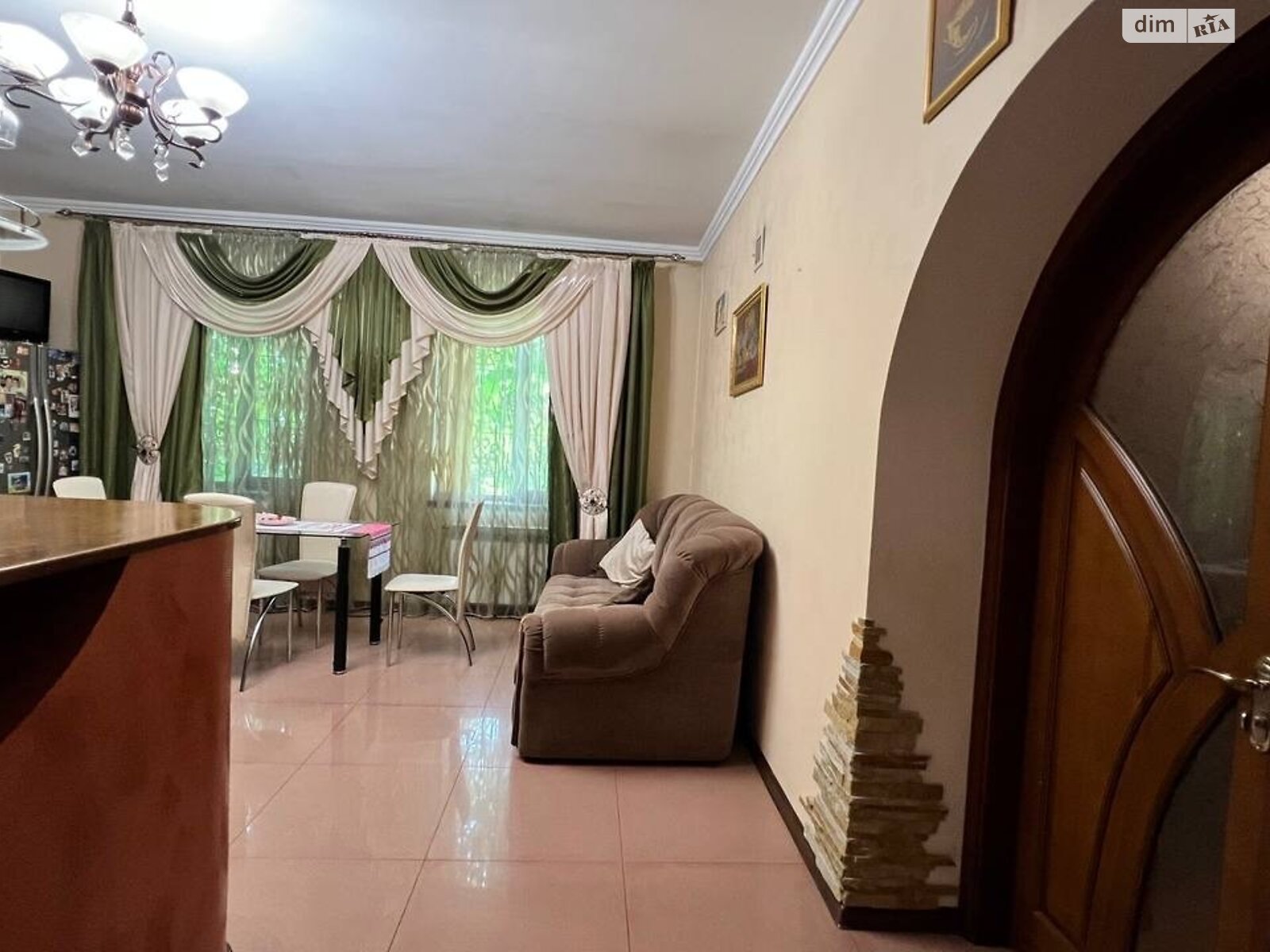 двухэтажный дом, 389 кв. м, кирпич. Продажа в Стрижавке фото 1 двухэтажный дом, 389 кв. м, кирпич. Продажа в Стрижавке фото 1