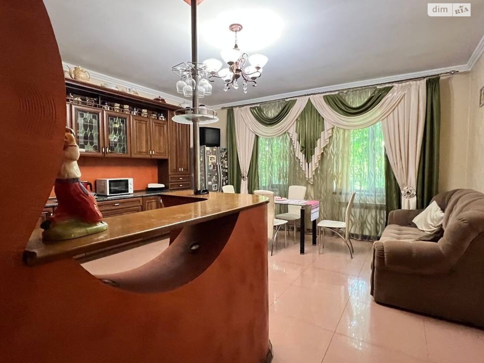 двухэтажный дом, 389 кв. м, кирпич. Продажа в Стрижавке фото 1 двухэтажный дом, 389 кв. м, кирпич. Продажа в Стрижавке фото 1