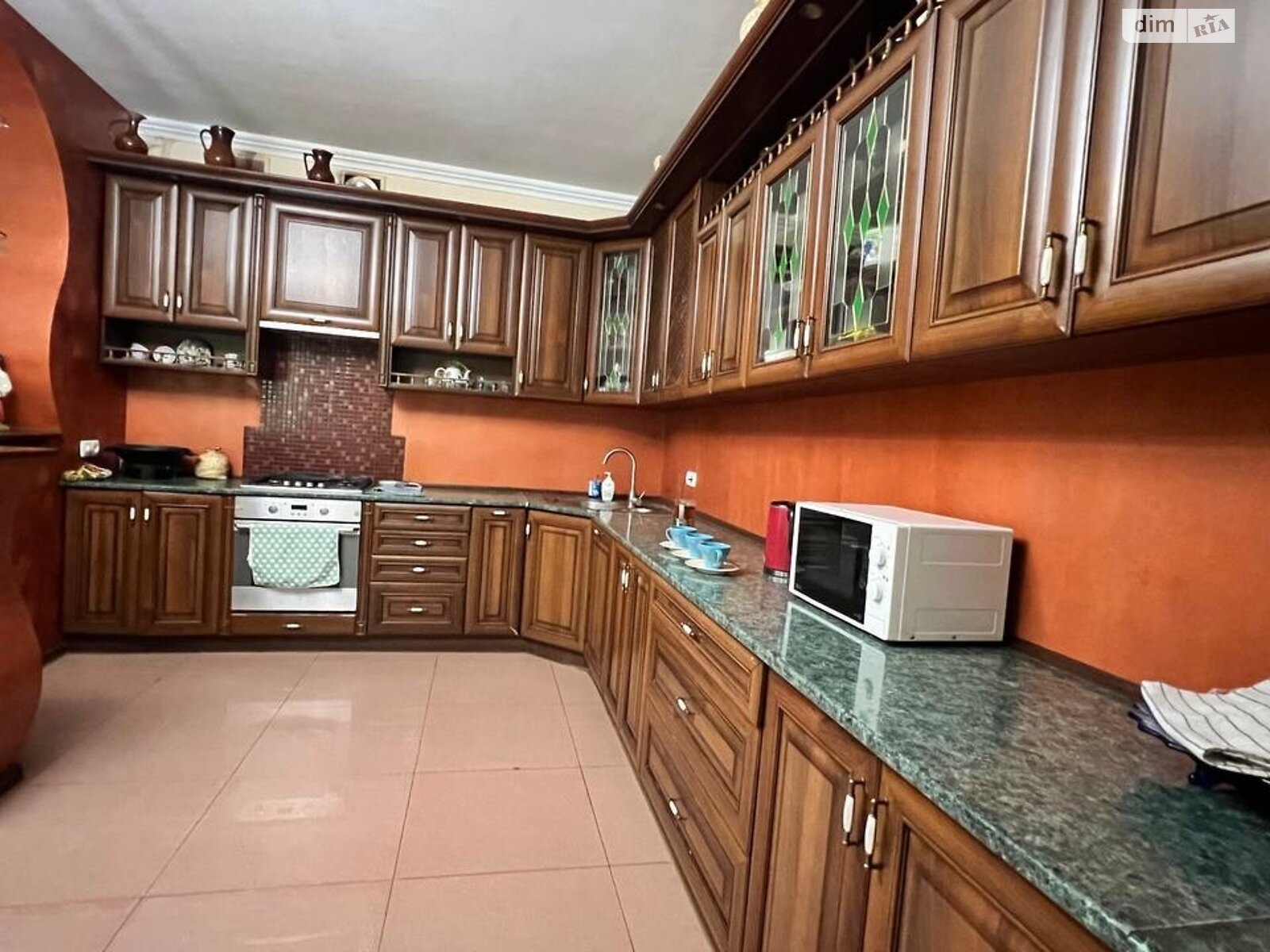 двухэтажный дом, 389 кв. м, кирпич. Продажа в Стрижавке фото 1 двухэтажный дом, 389 кв. м, кирпич. Продажа в Стрижавке фото 1