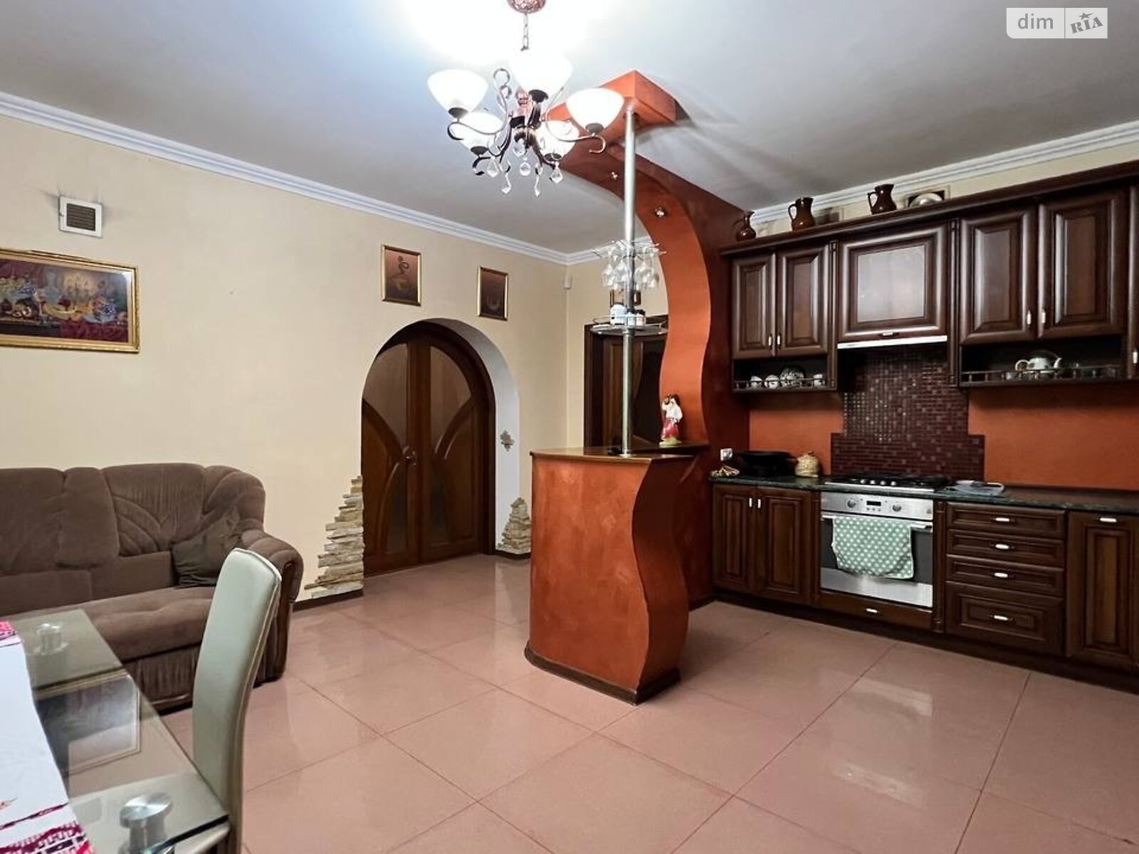 двухэтажный дом, 389 кв. м, кирпич. Продажа в Стрижавке фото 1 двухэтажный дом, 389 кв. м, кирпич. Продажа в Стрижавке фото 1