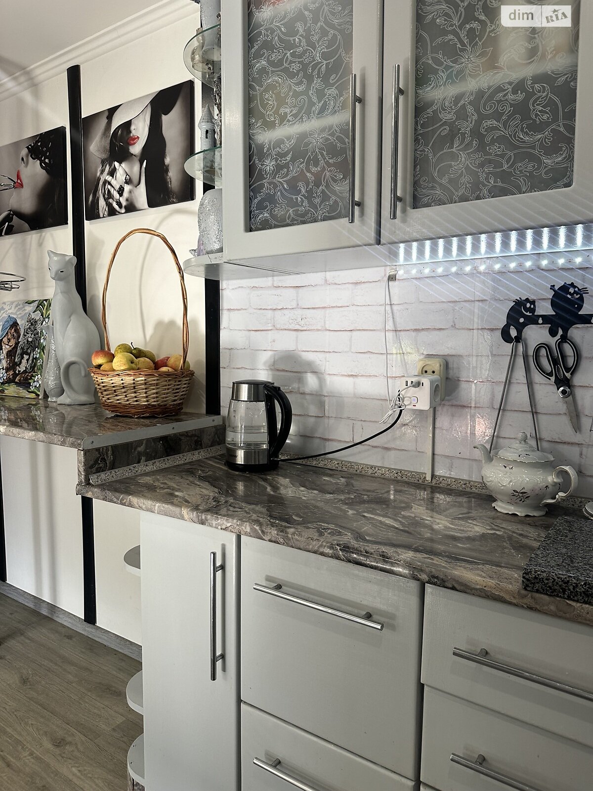 одноповерховий будинок, 100 кв. м, цегла. Продаж у Стрижавці фото 1