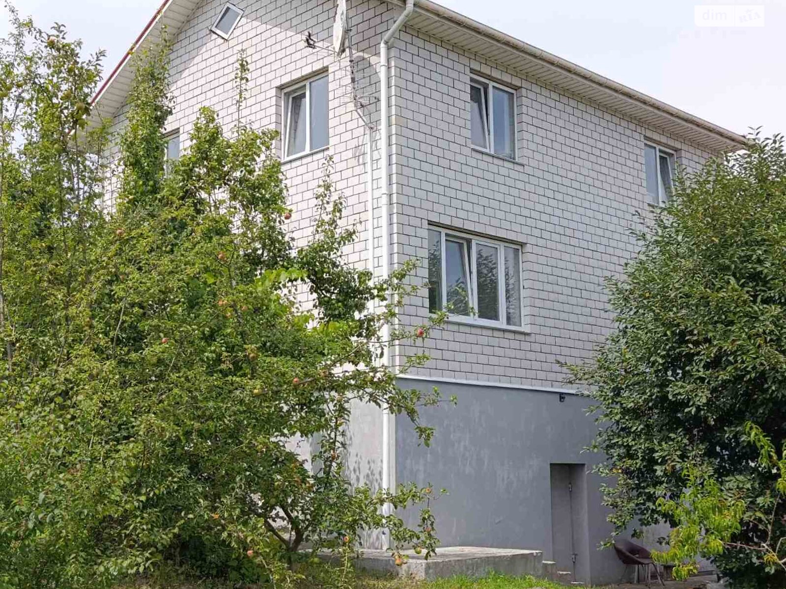 двухэтажный дом с гаражом, 177.3 кв. м, кирпич. Продажа в Стрижавке фото 1