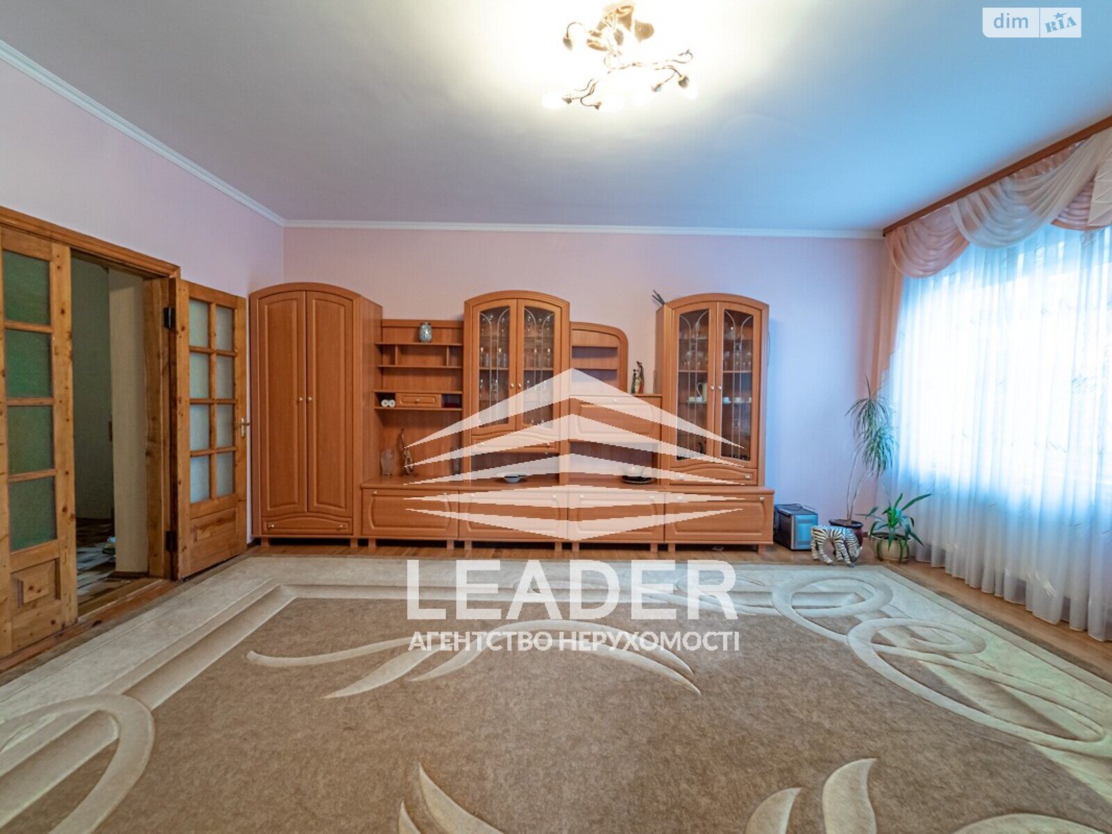 двухэтажный дом веранда, 306 кв. м, кирпич. Продажа в Стрижавке Первой фото 1