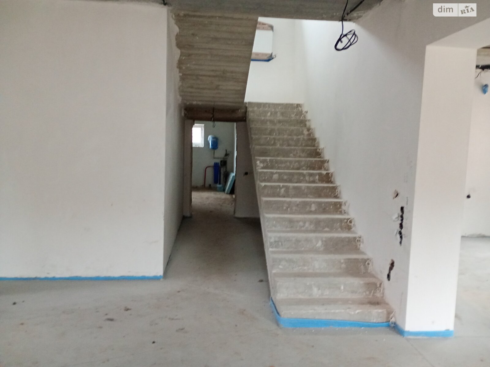 двухэтажный дом с отоплением, 280 кв. м, кирпич. Продажа в Стрижавке фото 1 двухэтажный дом с отоплением, 280 кв. м, кирпич. Продажа в Стрижавке фото 1