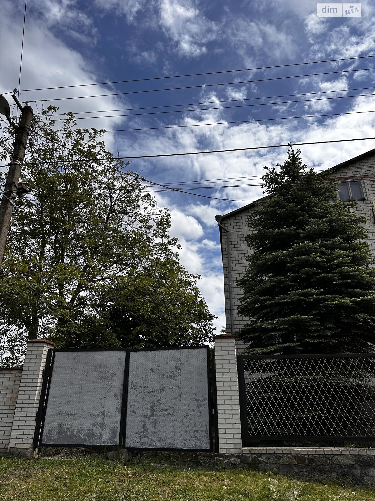 двухэтажный дом с гаражом, 480 кв. м, кирпич. Продажа в Стрижавке фото 1 двухэтажный дом с гаражом, 480 кв. м, кирпич. Продажа в Стрижавке фото 1