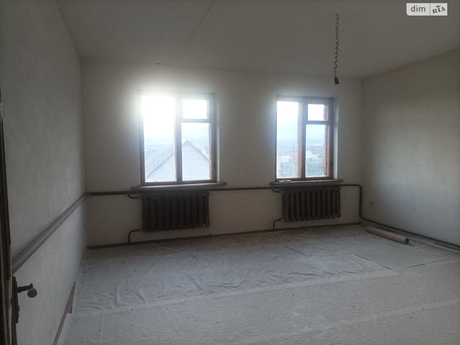 трехэтажный дом с верандой, 480 кв. м, кирпич. Продажа в Стрижавке фото 1 трехэтажный дом с верандой, 480 кв. м, кирпич. Продажа в Стрижавке фото 1