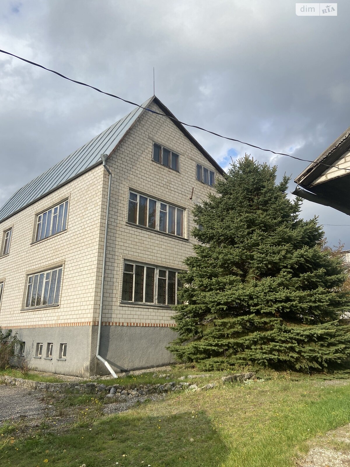 двухэтажный дом с верандой, 437.5 кв. м, кирпич. Продажа в Стрижавке фото 1