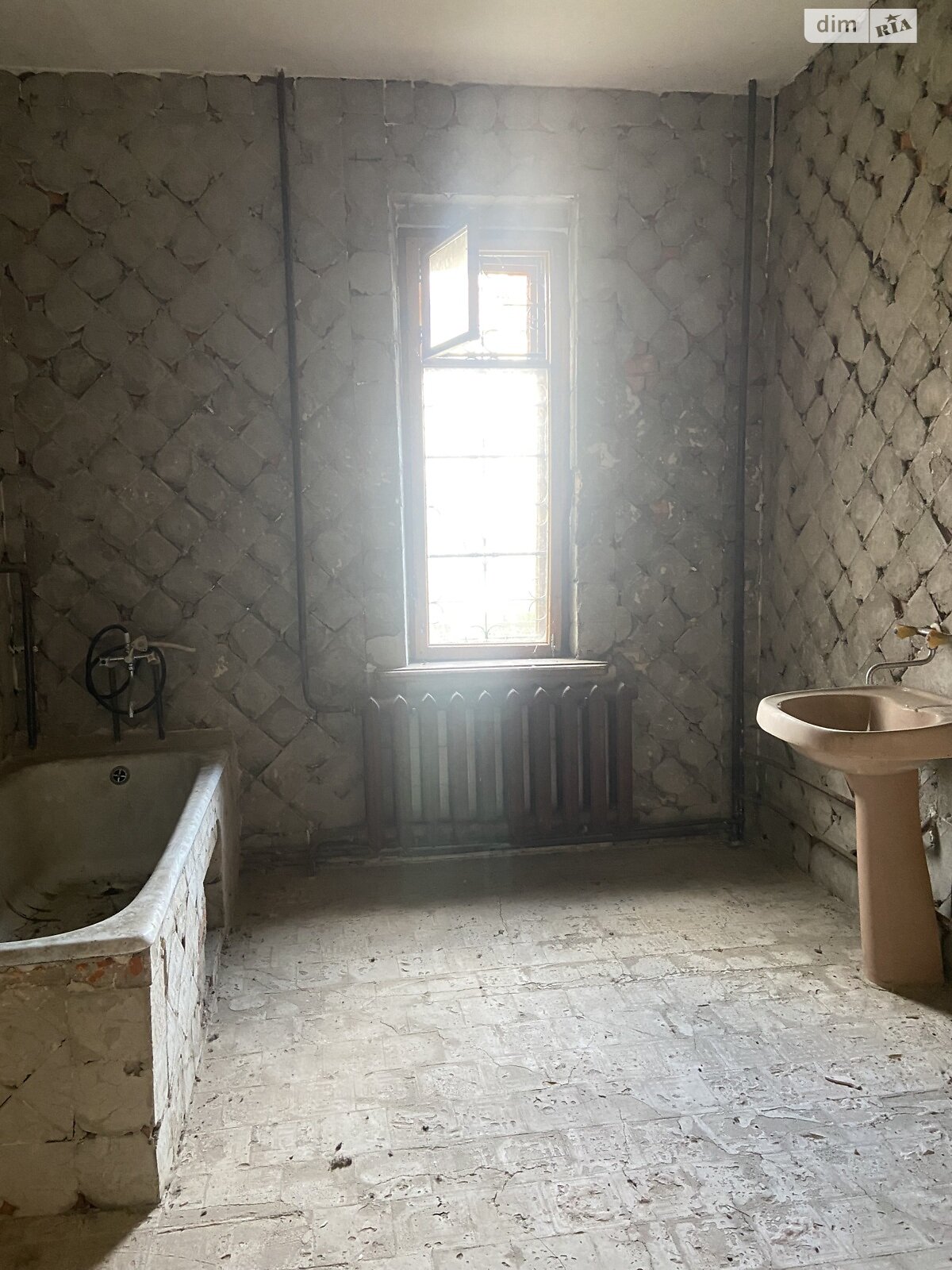 двухэтажный дом с верандой, 437.5 кв. м, кирпич. Продажа в Стрижавке фото 1