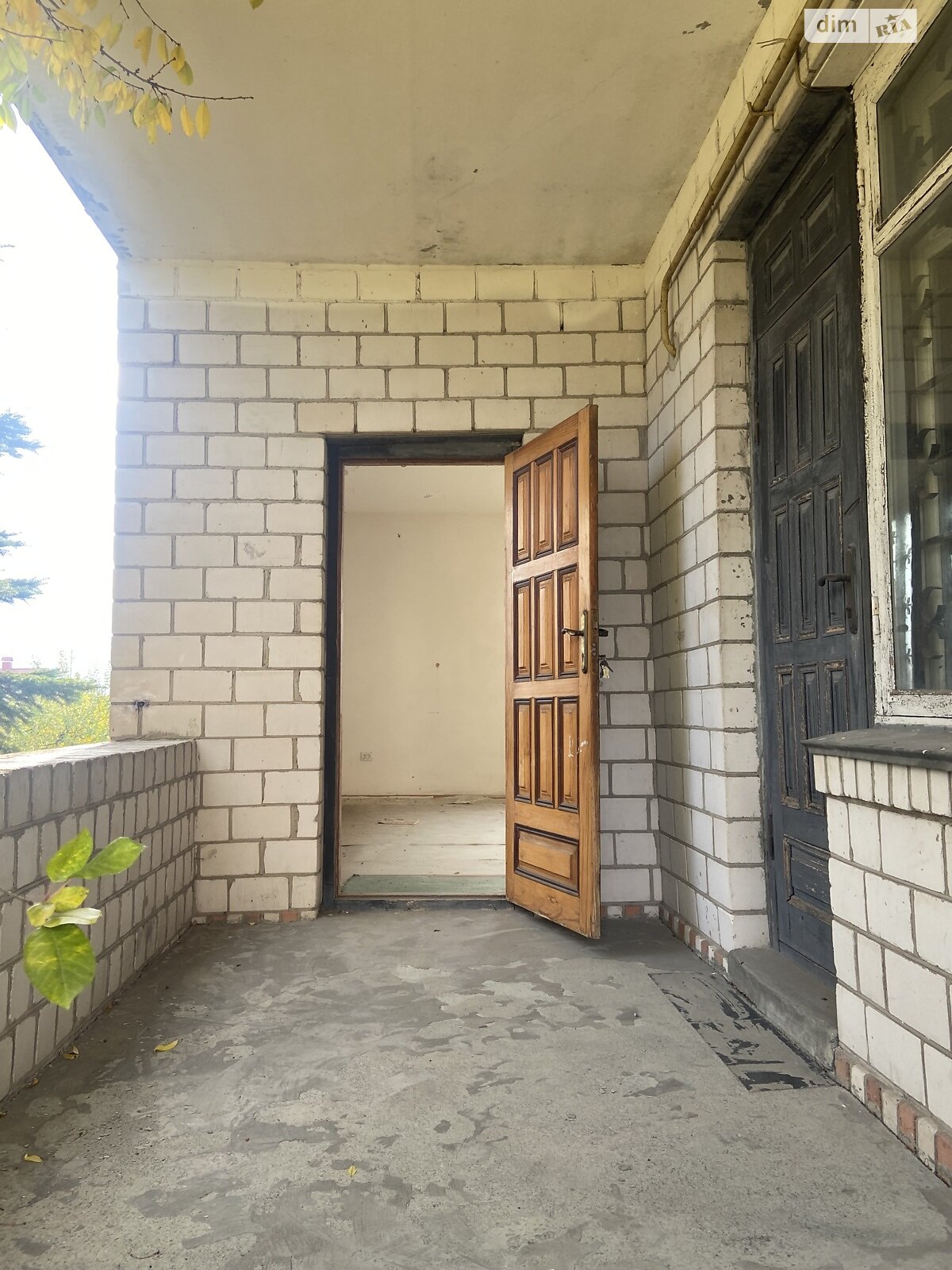 двухэтажный дом с верандой, 437.5 кв. м, кирпич. Продажа в Стрижавке фото 1