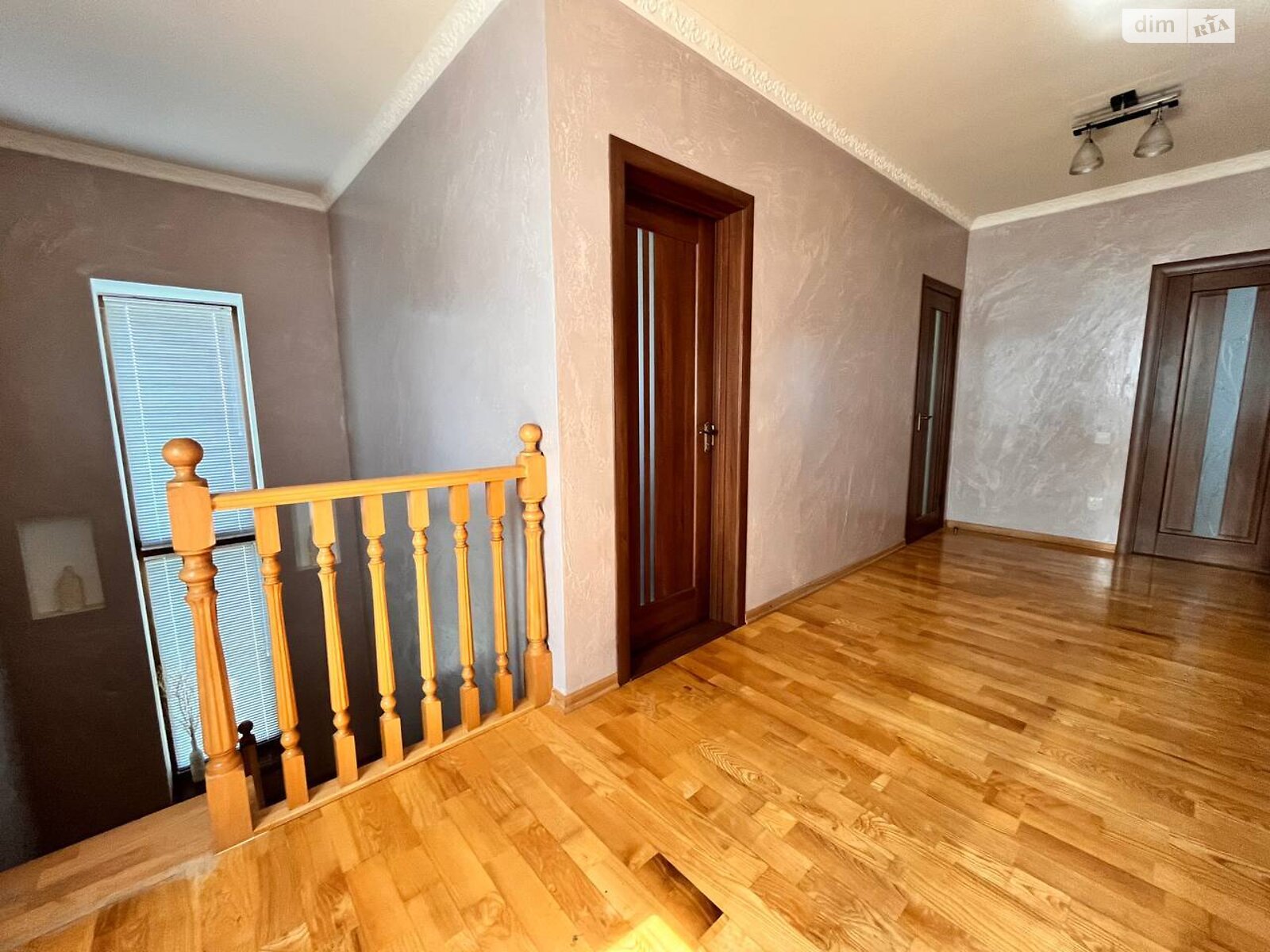 двухэтажный дом с верандой, 150 кв. м, кирпич. Продажа в Стрижавке фото 1 двухэтажный дом с верандой, 150 кв. м, кирпич. Продажа в Стрижавке фото 1