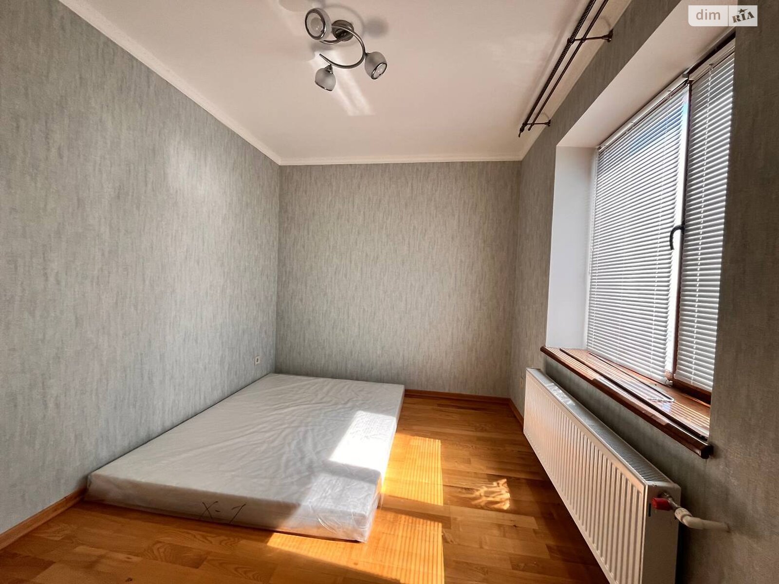 двухэтажный дом с верандой, 150 кв. м, кирпич. Продажа в Стрижавке фото 1 двухэтажный дом с верандой, 150 кв. м, кирпич. Продажа в Стрижавке фото 1