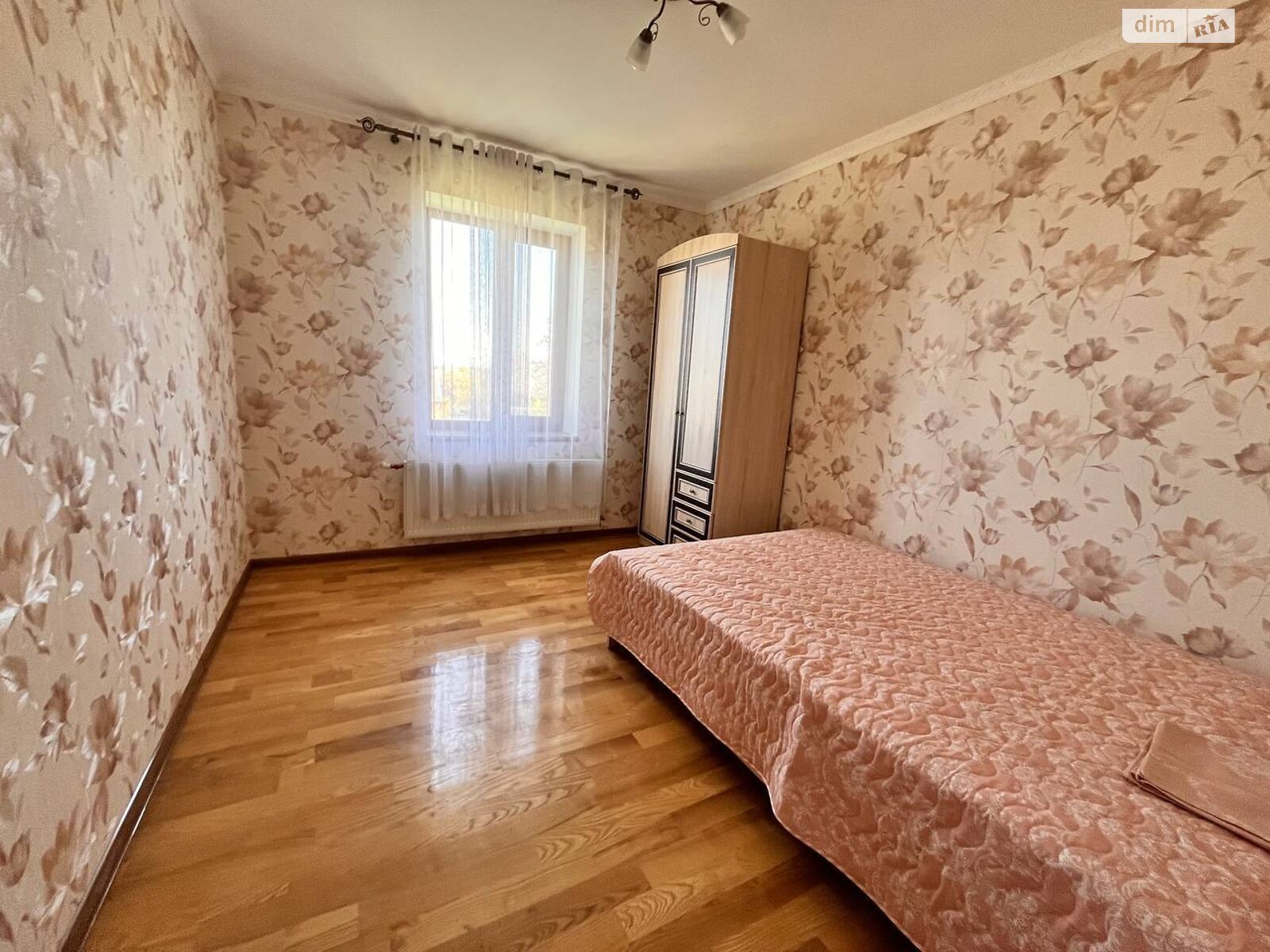 двухэтажный дом с верандой, 150 кв. м, кирпич. Продажа в Стрижавке фото 1 двухэтажный дом с верандой, 150 кв. м, кирпич. Продажа в Стрижавке фото 1