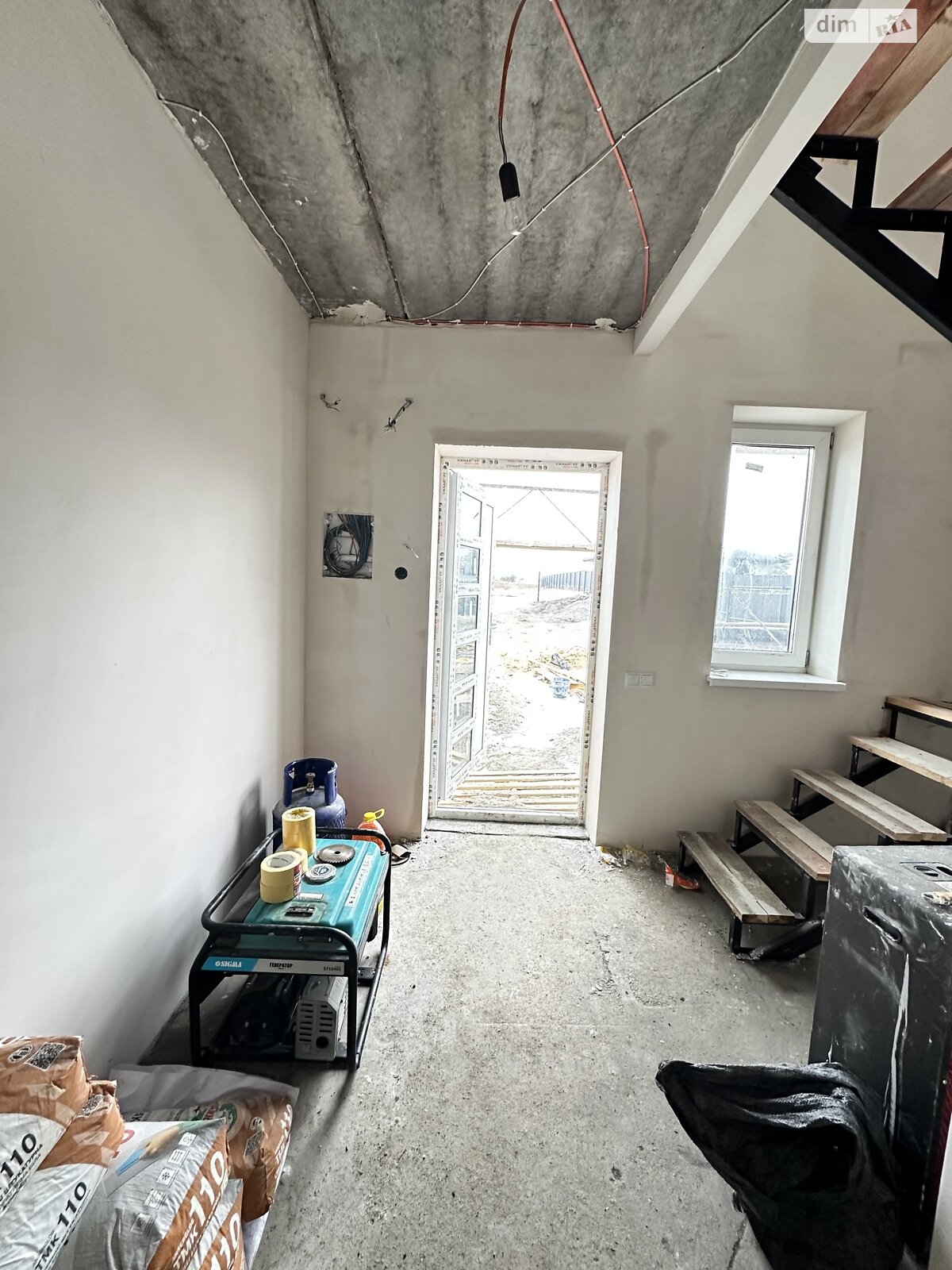 двухэтажный дом, 110 кв. м, газобетон. Продажа в Стрижавке фото 1