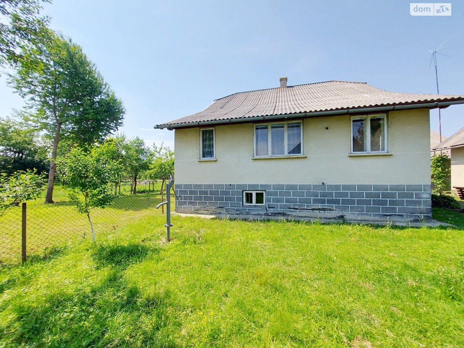 одноповерховий будинок з мансардою, 90 кв. м, цегла. Продаж у Гірському фото 1