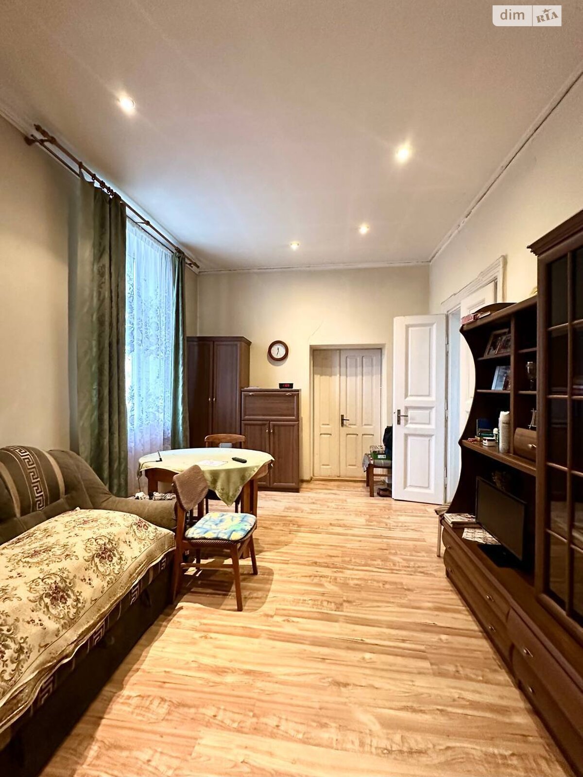 одноповерховий будинок, 80 кв. м, цегла. Продаж в Стрию, район Центр фото 1 одноповерховий будинок, 80 кв. м, цегла. Продаж в Стрию, район Центр фото 1