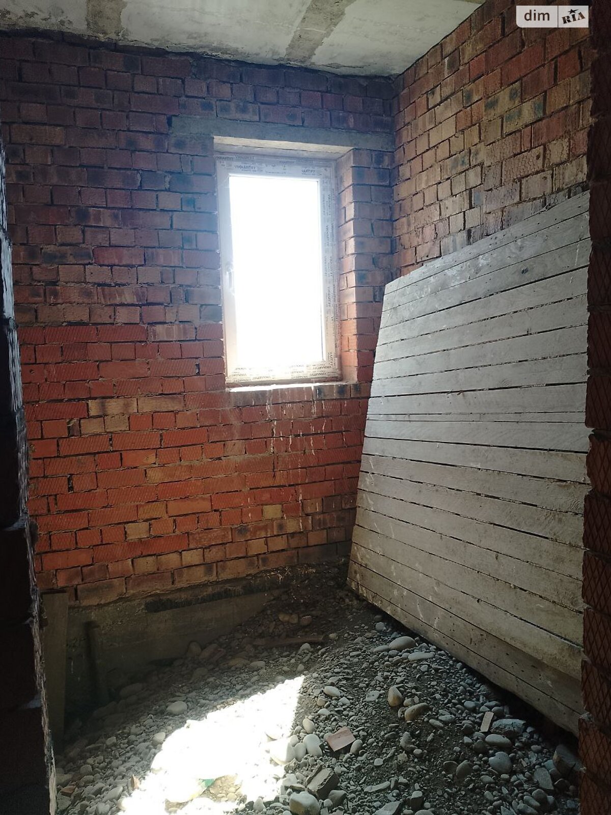 двухэтажный дом с гаражом, 209.91 кв. м, кирпич. Продажа в Студинке фото 1 двухэтажный дом с гаражом, 209.91 кв. м, кирпич. Продажа в Студинке фото 1