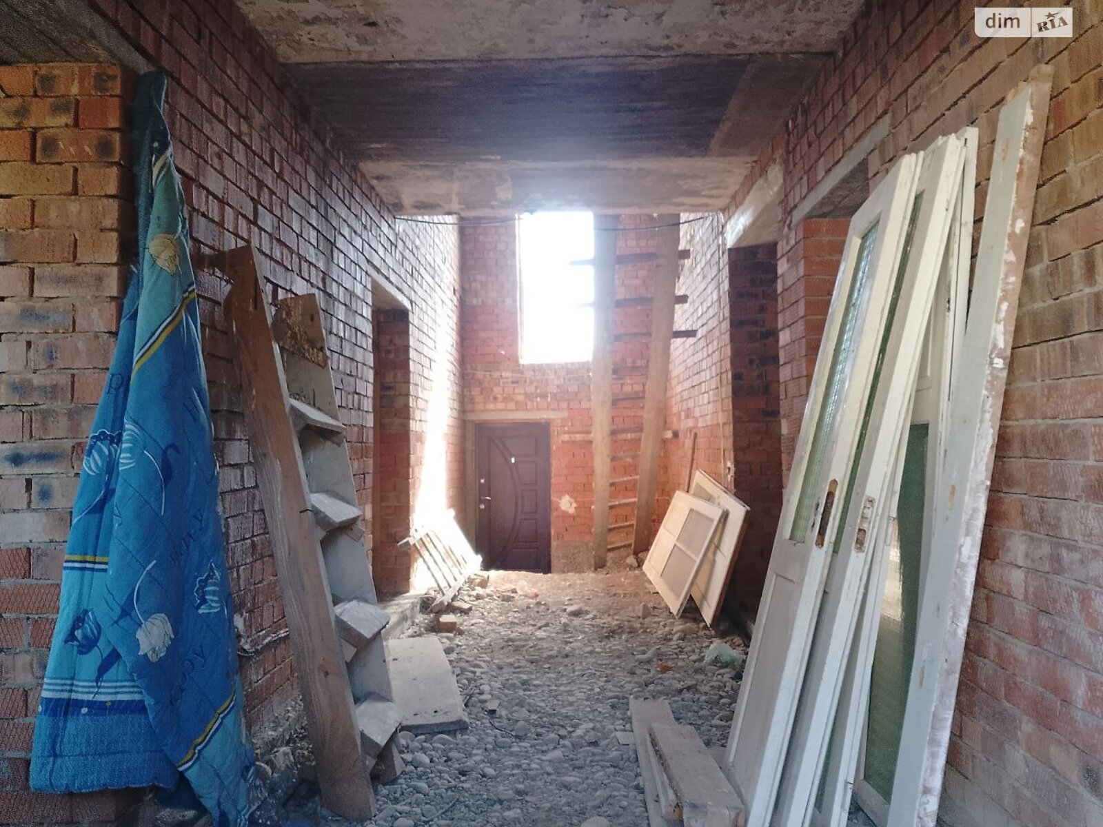 двухэтажный дом с гаражом, 209.91 кв. м, кирпич. Продажа в Студинке фото 1 двухэтажный дом с гаражом, 209.91 кв. м, кирпич. Продажа в Студинке фото 1