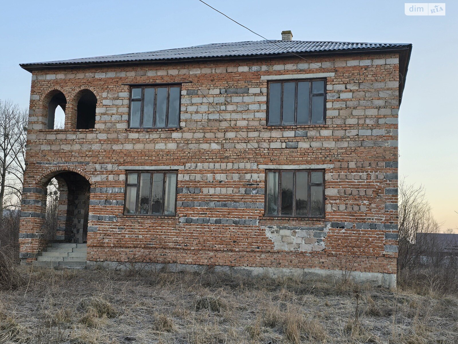 двоповерховий будинок з верандою, 212.3 кв. м, цегла. Продаж у Студинці фото 1 двоповерховий будинок з верандою, 212.3 кв. м, цегла. Продаж у Студинці фото 1