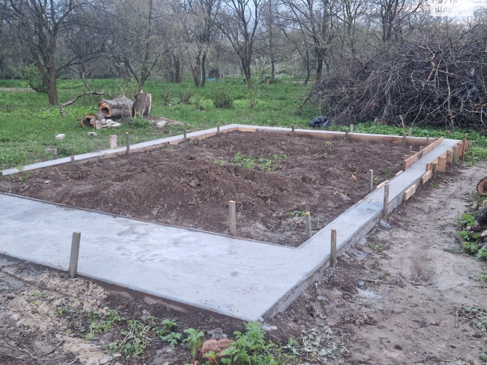 двухэтажный дом с гаражом, 200 кв. м, кирпич силикатный. Продажа в Стуфчинцах фото 1