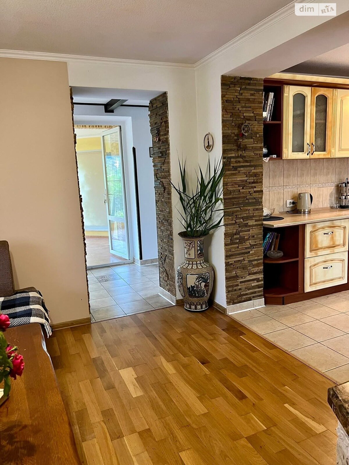 двоповерховий будинок з верандою, 112 кв. м, цегла. Продаж у Романівці фото 1 двоповерховий будинок з верандою, 112 кв. м, цегла. Продаж у Романівці фото 1
