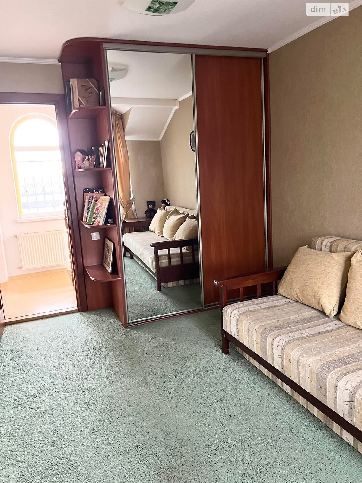 двоповерховий будинок з верандою, 112 кв. м, цегла. Продаж у Романівці фото 1 двоповерховий будинок з верандою, 112 кв. м, цегла. Продаж у Романівці фото 1