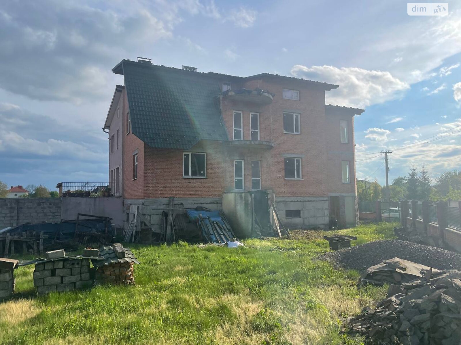 двоповерховий будинок з верандою, 237 кв. м, цегла. Продаж у Суховолі фото 1 двоповерховий будинок з верандою, 237 кв. м, цегла. Продаж у Суховолі фото 1
