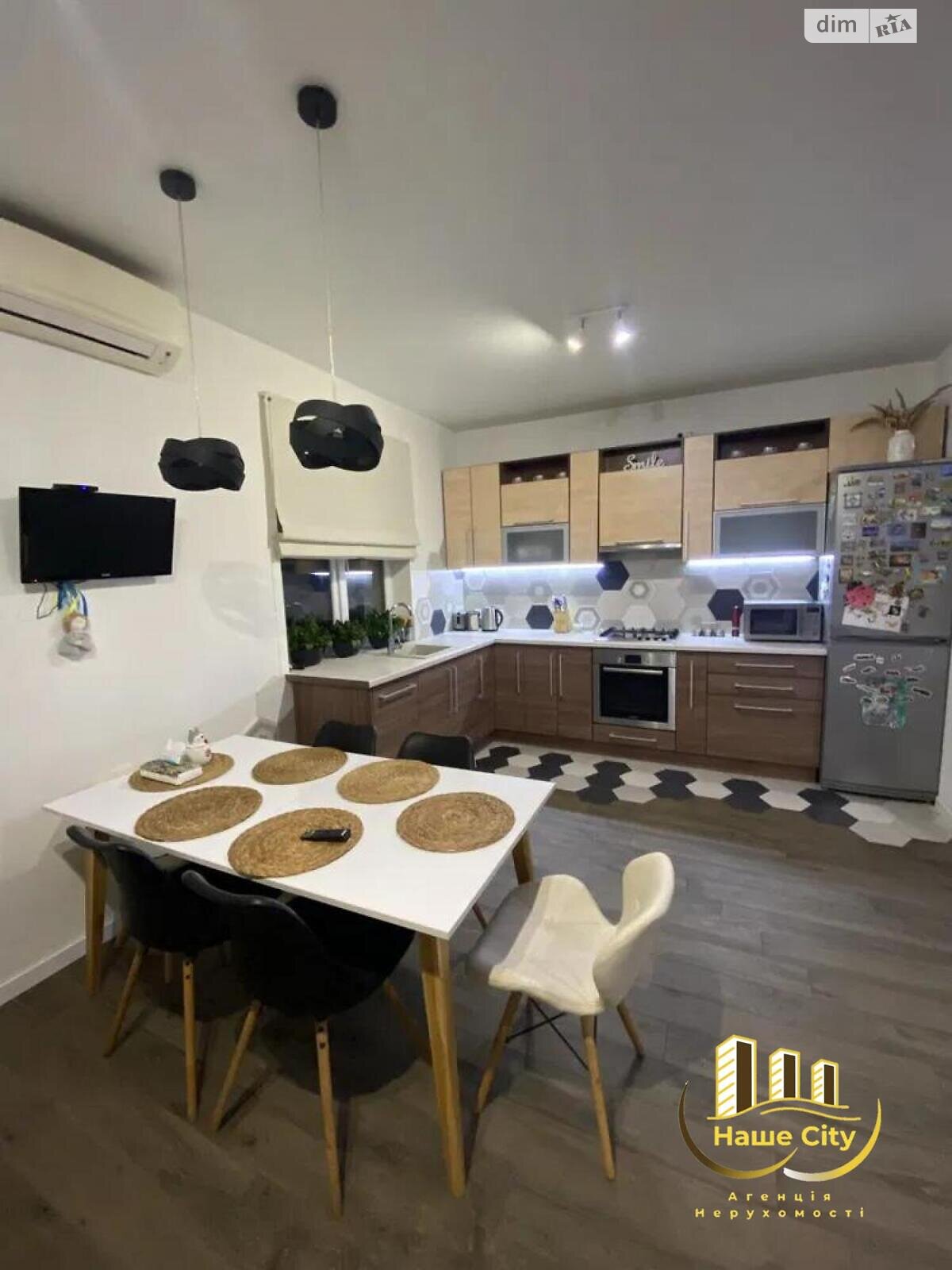 двоповерховий будинок, 105 кв. м, кирпич. Продаж у Суховолі фото 1 двоповерховий будинок, 105 кв. м, кирпич. Продаж у Суховолі фото 1