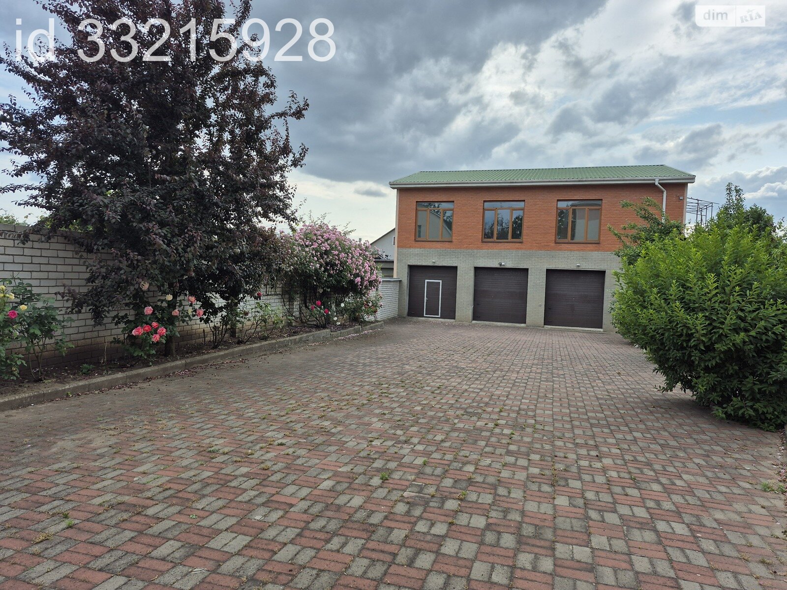 трехэтажный дом с гаражом, 341.5 кв. м, ракушечник (ракушняк). Продажа в Сухом Лимане фото 1 трехэтажный дом с гаражом, 341.5 кв. м, ракушечник (ракушняк). Продажа в Сухом Лимане фото 1