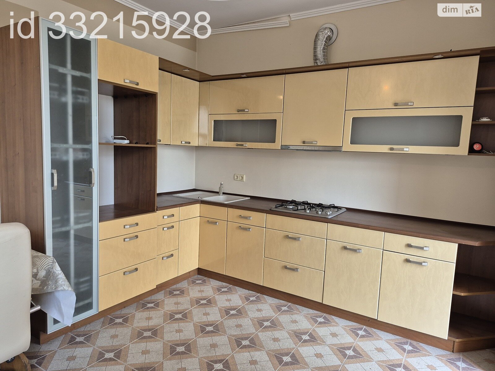 трехэтажный дом с гаражом, 341.5 кв. м, ракушечник (ракушняк). Продажа в Сухом Лимане фото 1 трехэтажный дом с гаражом, 341.5 кв. м, ракушечник (ракушняк). Продажа в Сухом Лимане фото 1