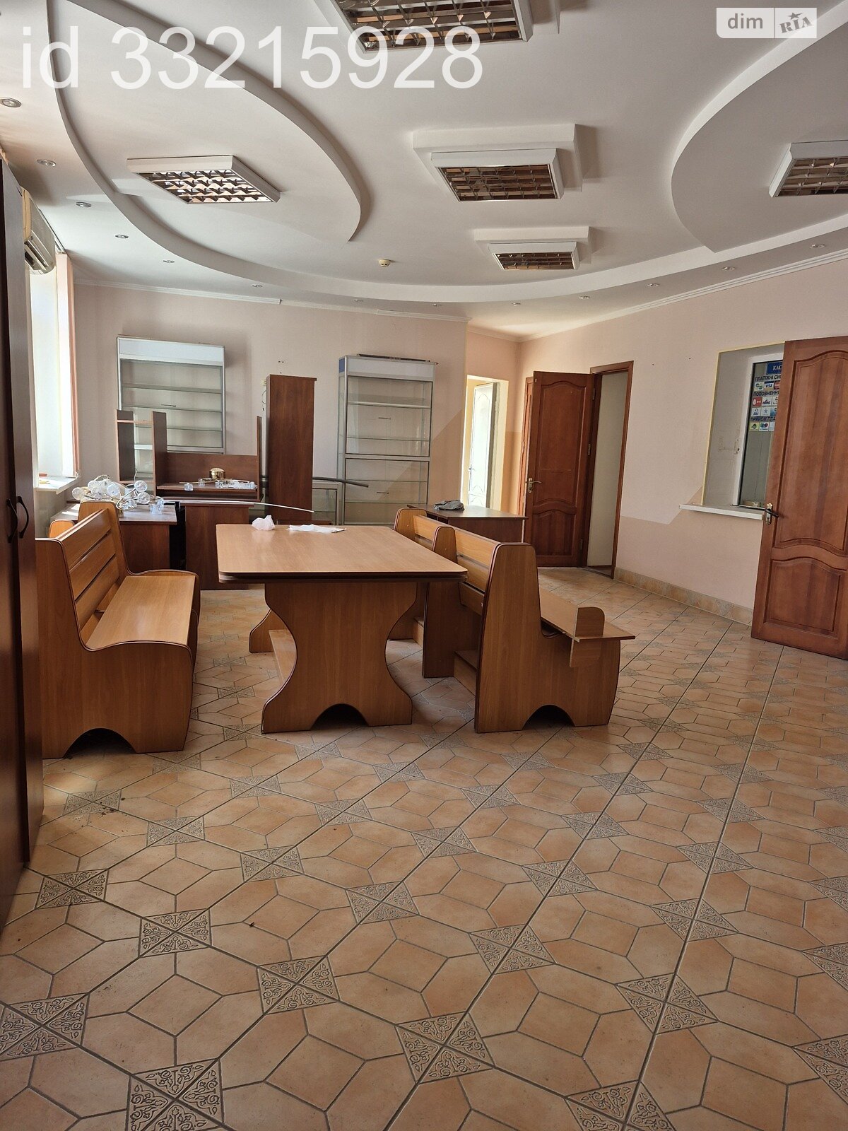 трехэтажный дом с гаражом, 341.5 кв. м, ракушечник (ракушняк). Продажа в Сухом Лимане фото 1 трехэтажный дом с гаражом, 341.5 кв. м, ракушечник (ракушняк). Продажа в Сухом Лимане фото 1