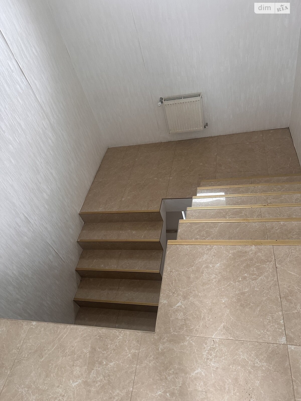 двухэтажный дом с верандой, 360 кв. м, ракушечник (ракушняк). Продажа в Сухом Лимане фото 1