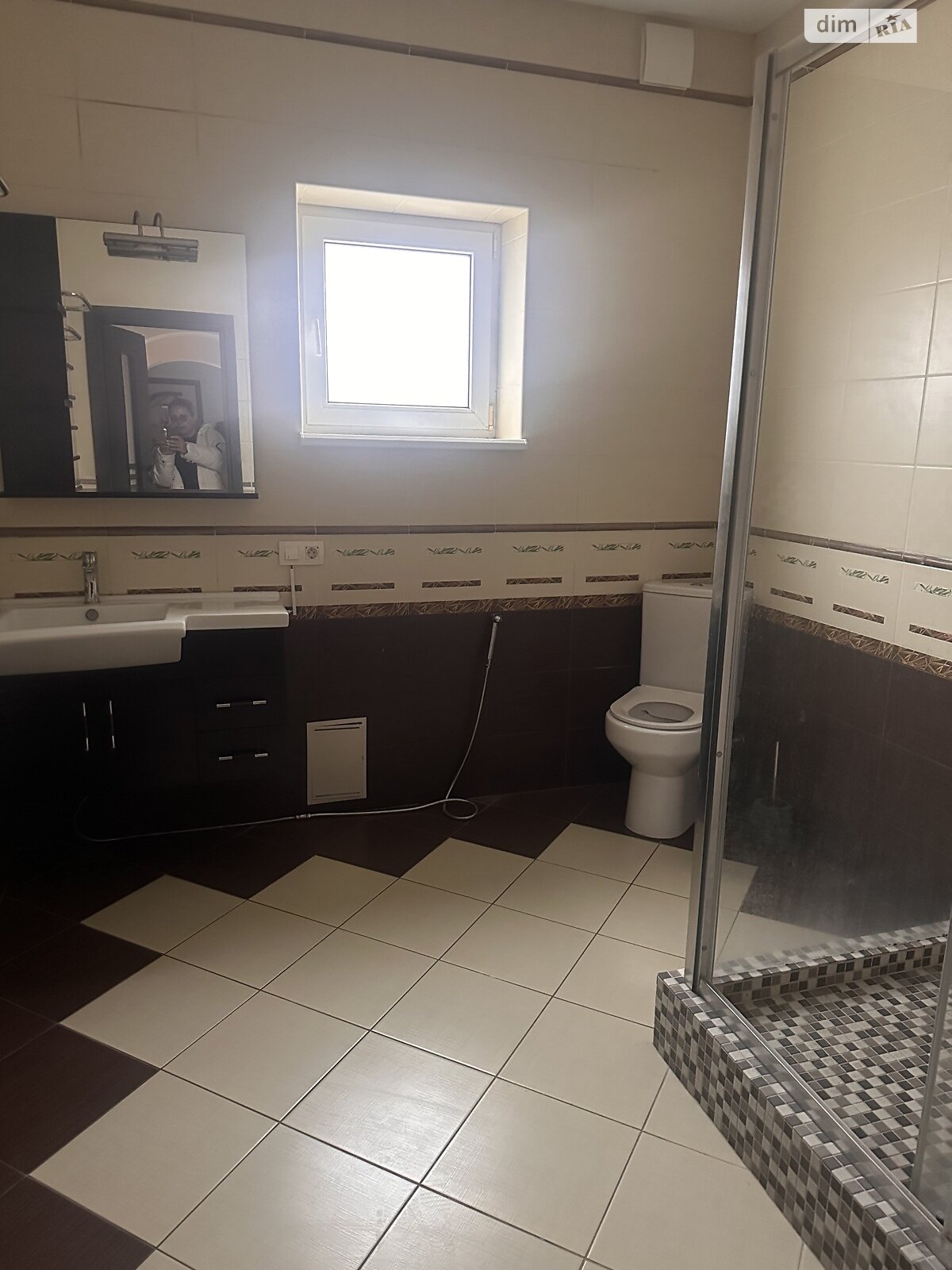 двухэтажный дом с верандой, 360 кв. м, ракушечник (ракушняк). Продажа в Сухом Лимане фото 1